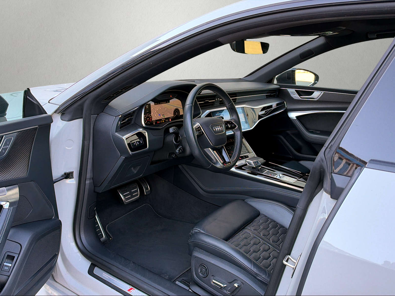 AUDI RS7 Sportback MHEV-image-11