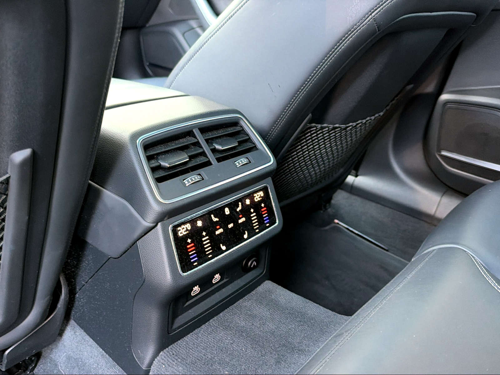 AUDI RS7 Sportback MHEV-image-18