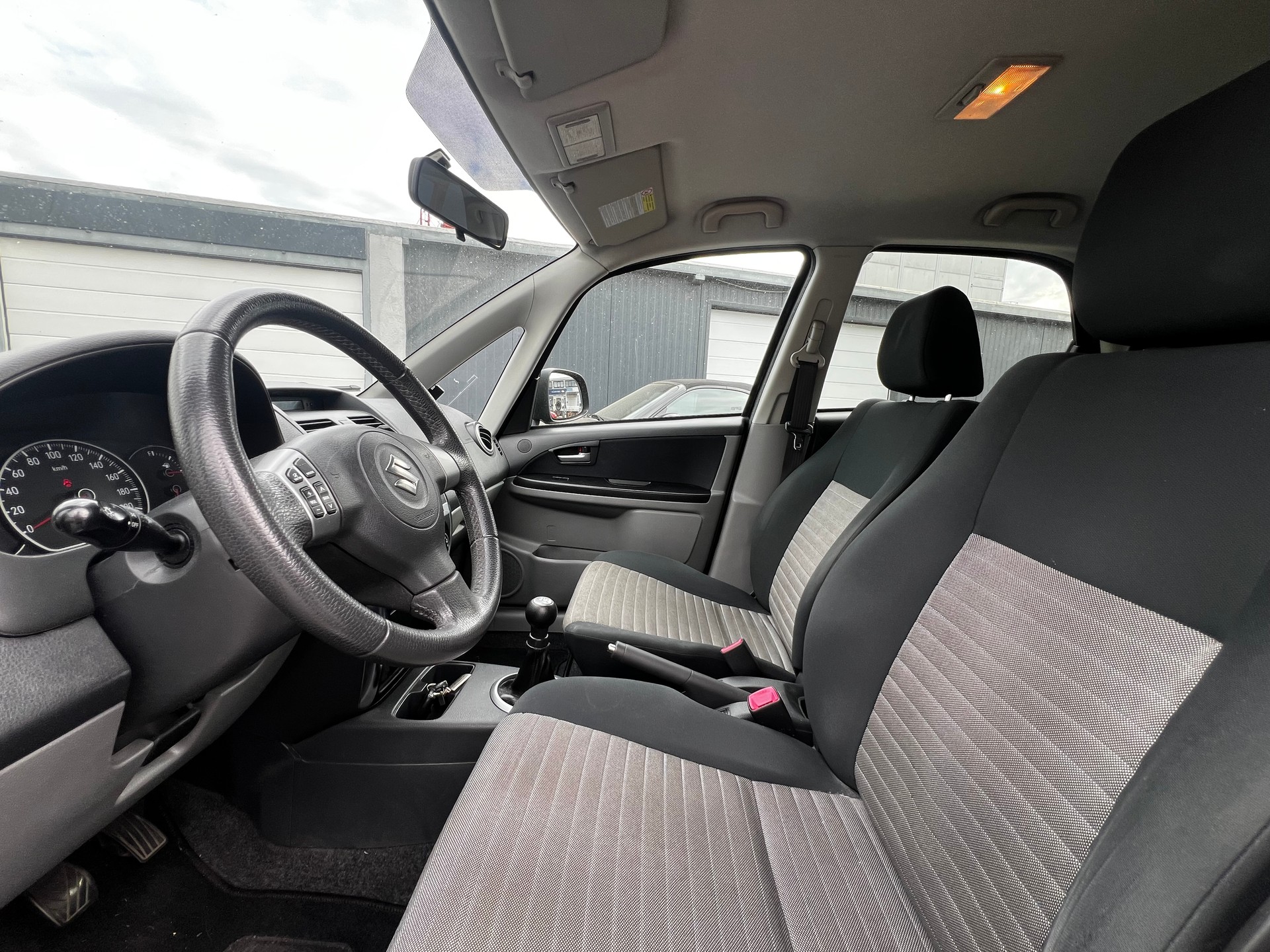 SUZUKI SX4 1.6 16V GL Top Piz Sulai LE 4WD-image-4