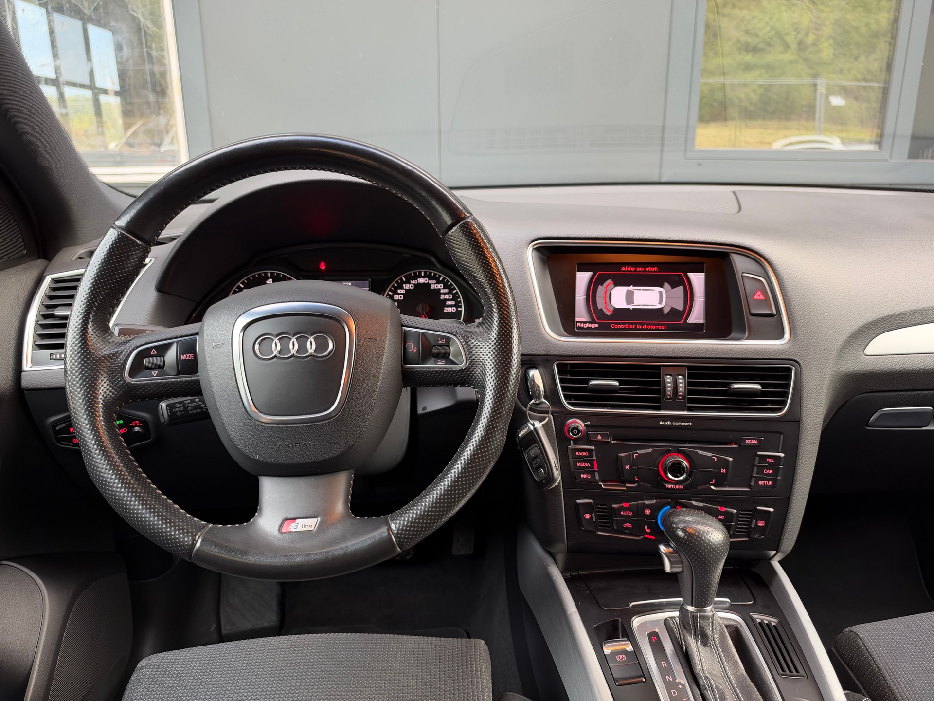 AUDI Q5 2.0 TDI S-Line quattro S-tronic-image-10