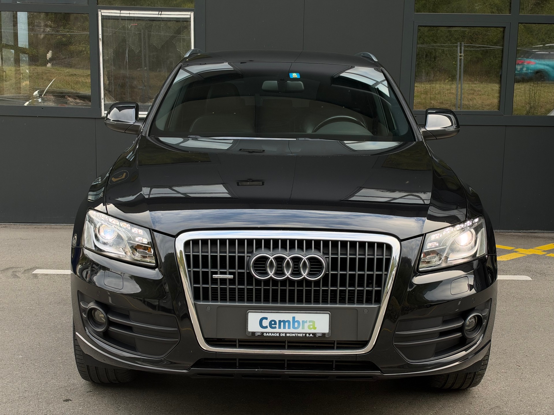 AUDI Q5 2.0 TDI S-Line quattro S-tronic-image-2
