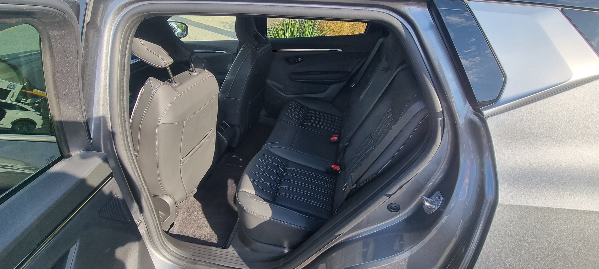MITSUBISHI Eclipse Cross BEV 87kWh Instyle-image-6