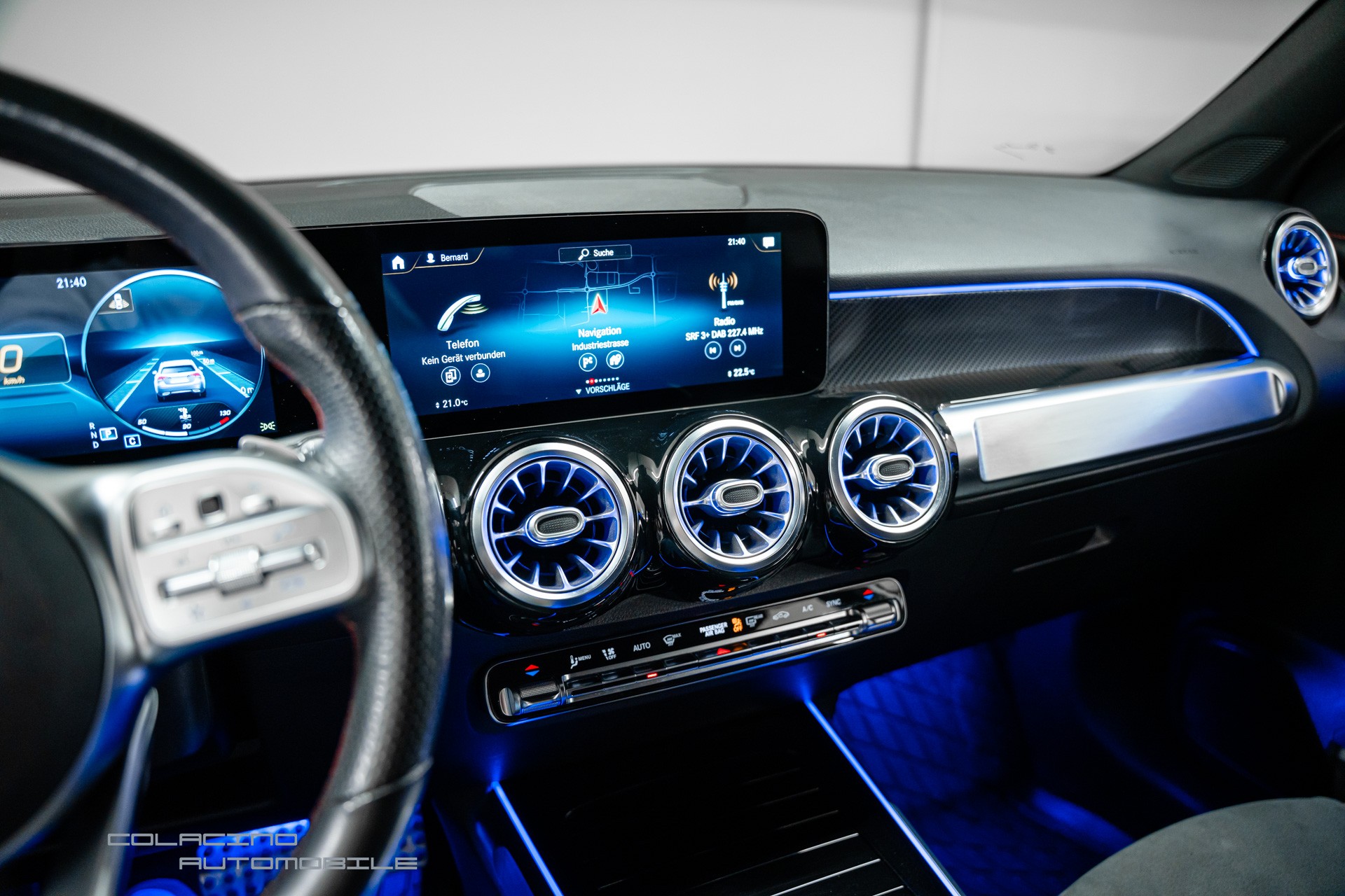 MERCEDES-BENZ GLB 250 AMG Line 4 MATIC 8G-Tronic-image-20
