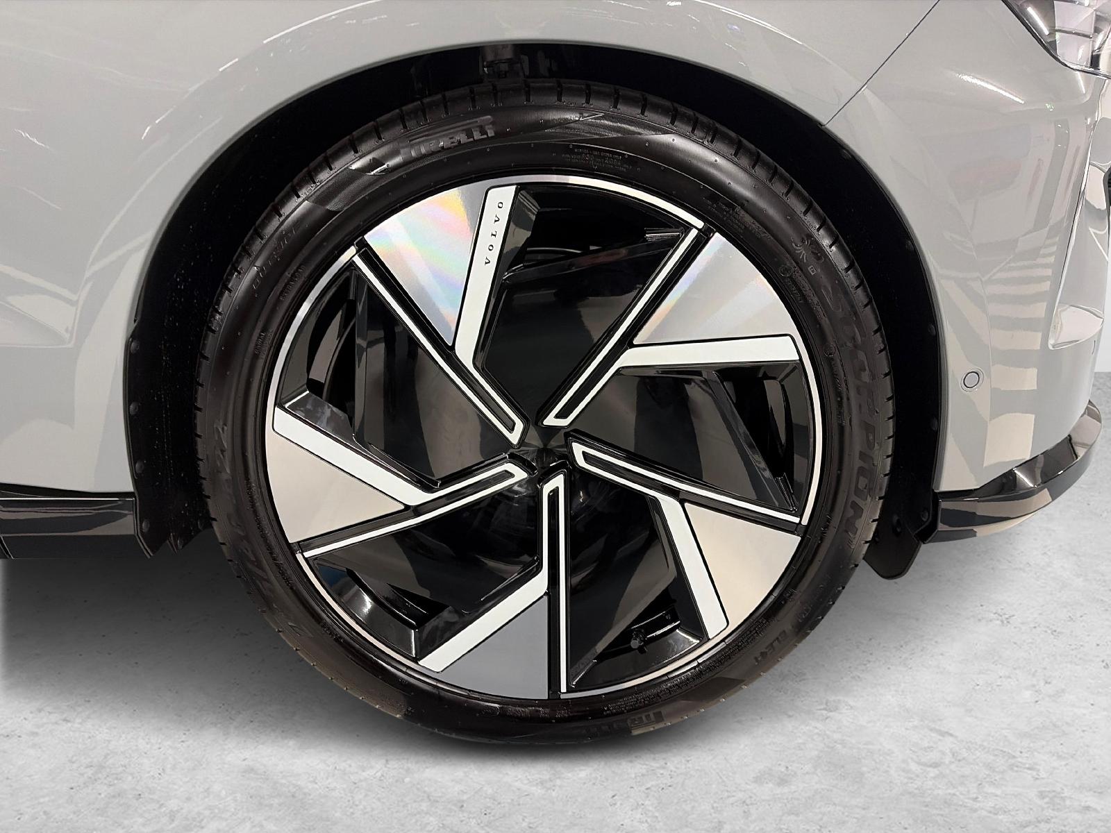 VOLVO EX90 Twin Ultra AWD-image-13