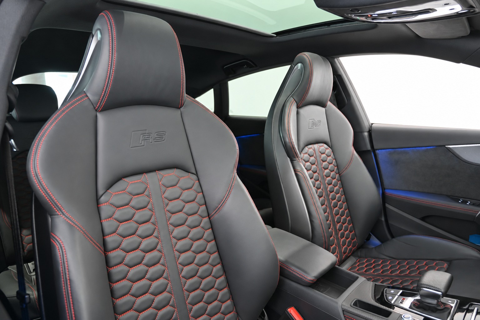 AUDI RS5 Sportback 2.9 V6 TFSI quattro T-Tronic-image-8