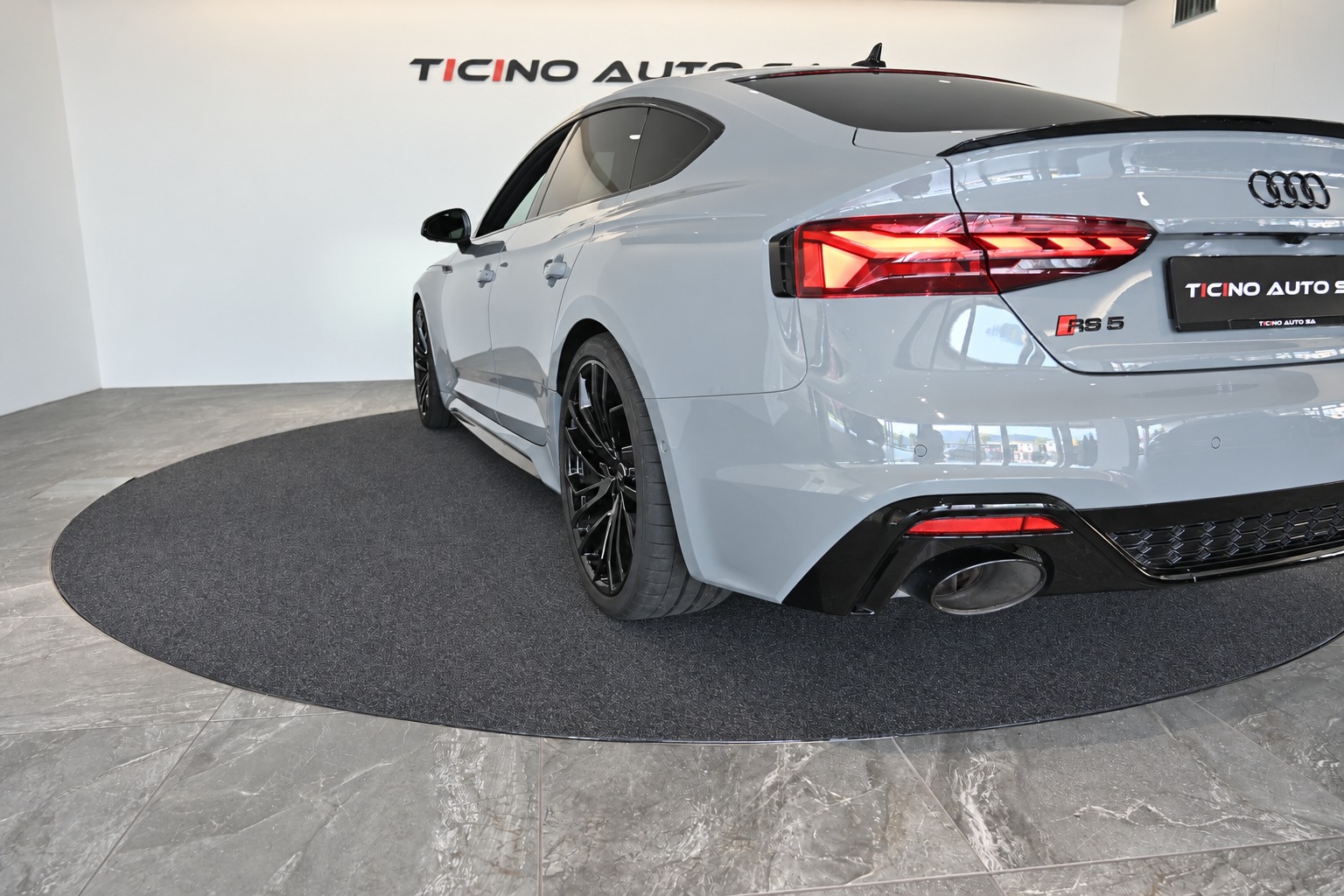 AUDI RS5 Sportback 2.9 V6 TFSI quattro T-Tronic-image-15