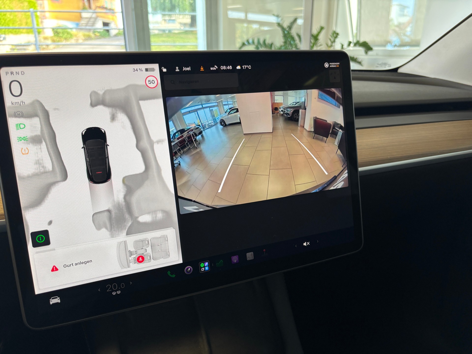 TESLA Model Y Long Range-image-9