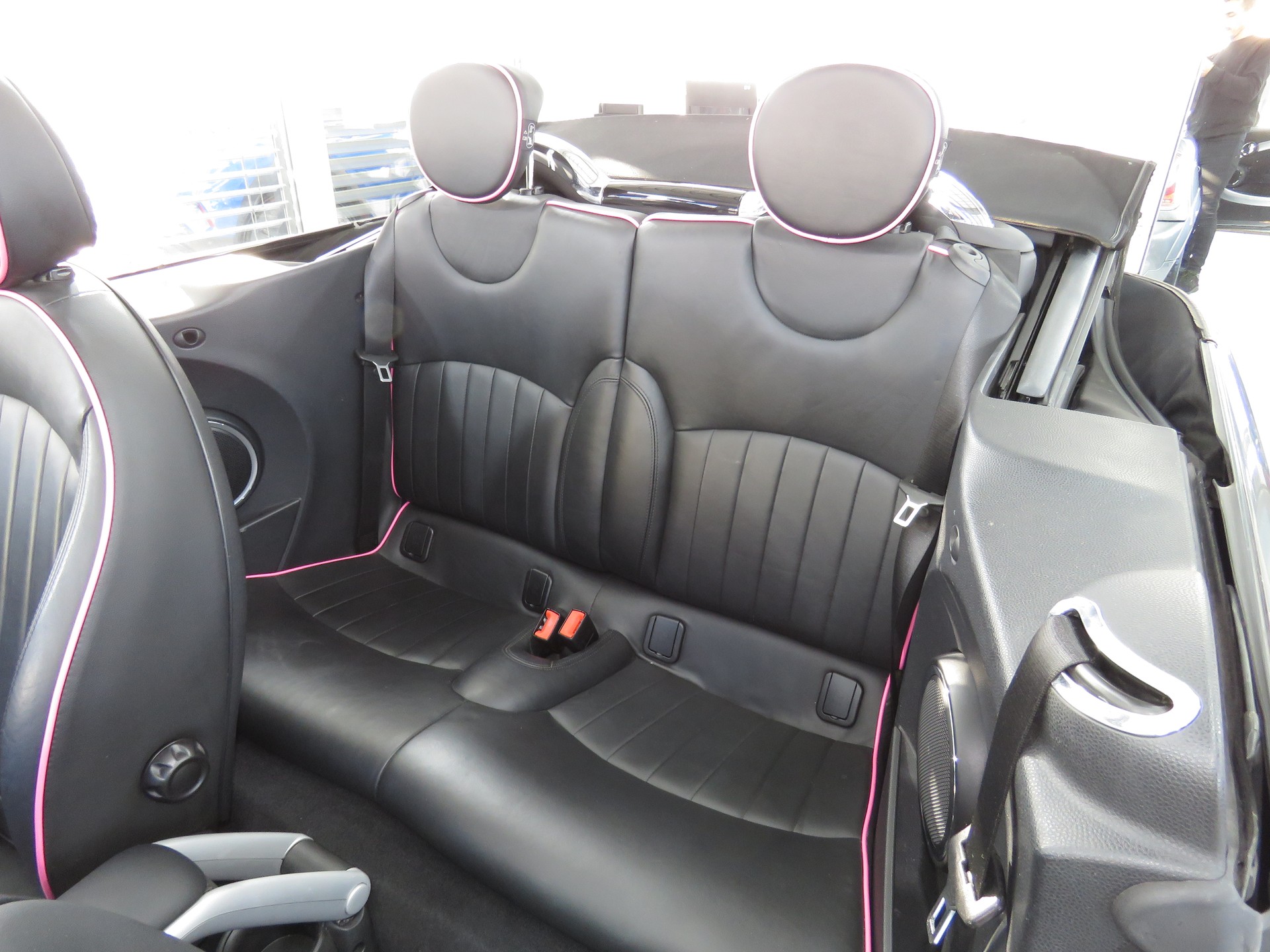 MINI Cooper S Cabriolet Steptronic (Automat)-image-14