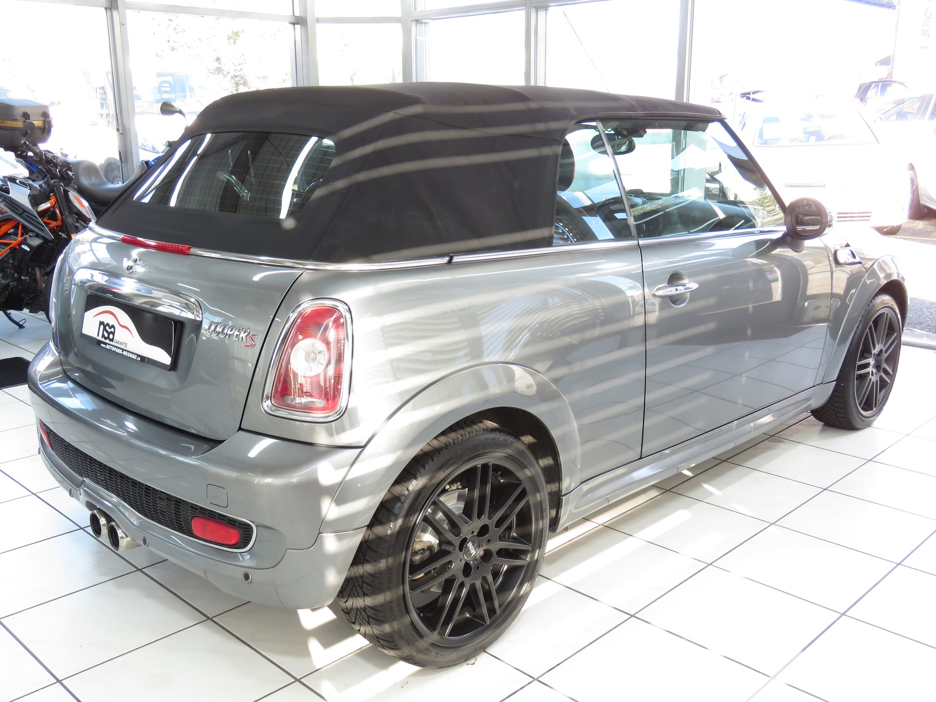 MINI Cooper S Cabriolet Steptronic (Automat)-image-9