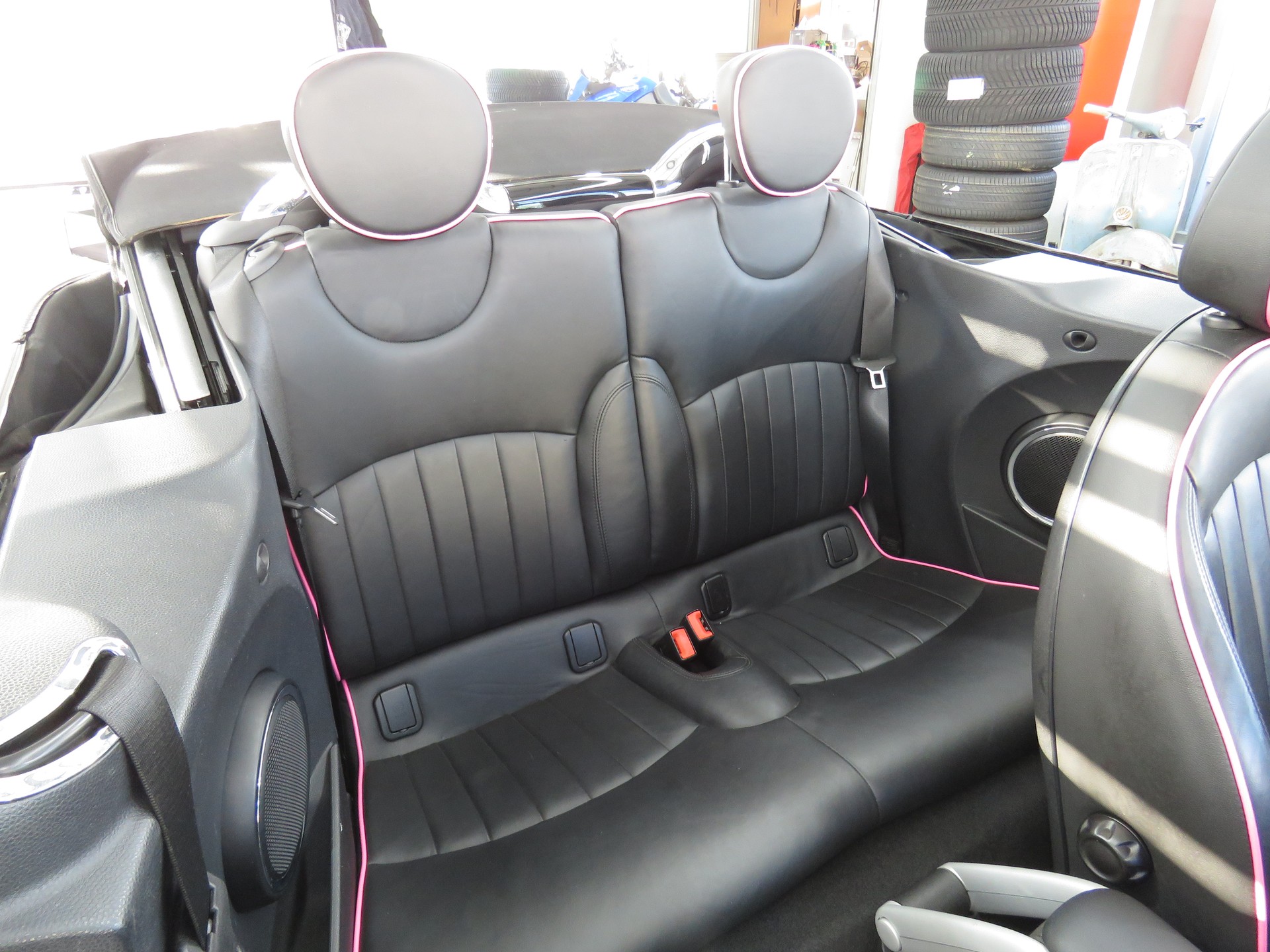 MINI Cooper S Cabriolet Steptronic (Automat)-image-17