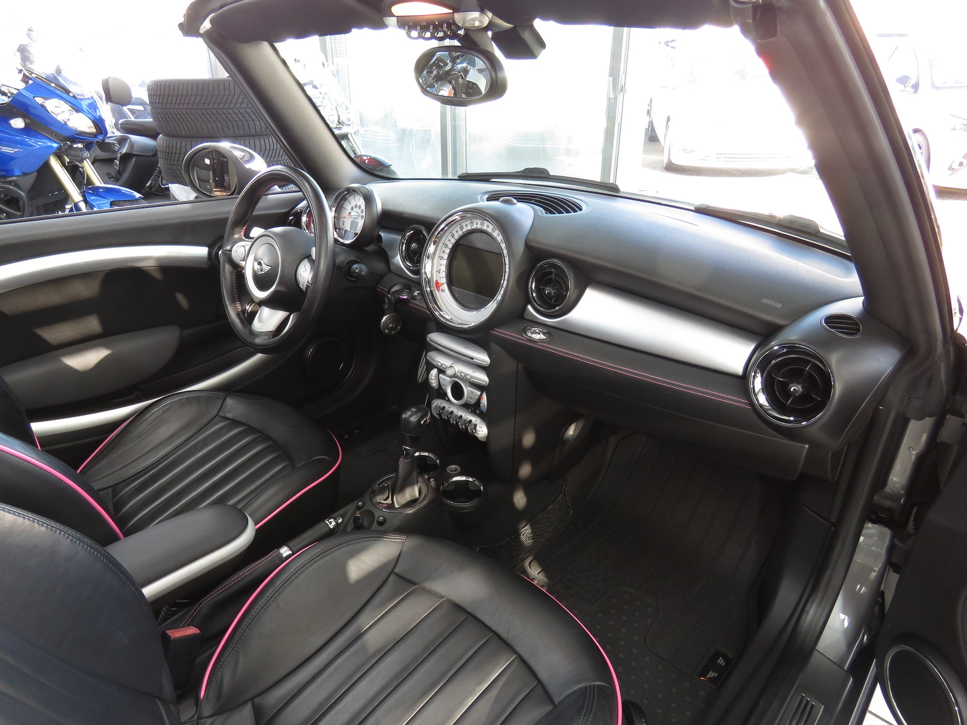 MINI Cooper S Cabriolet Steptronic (Automat)-image-15