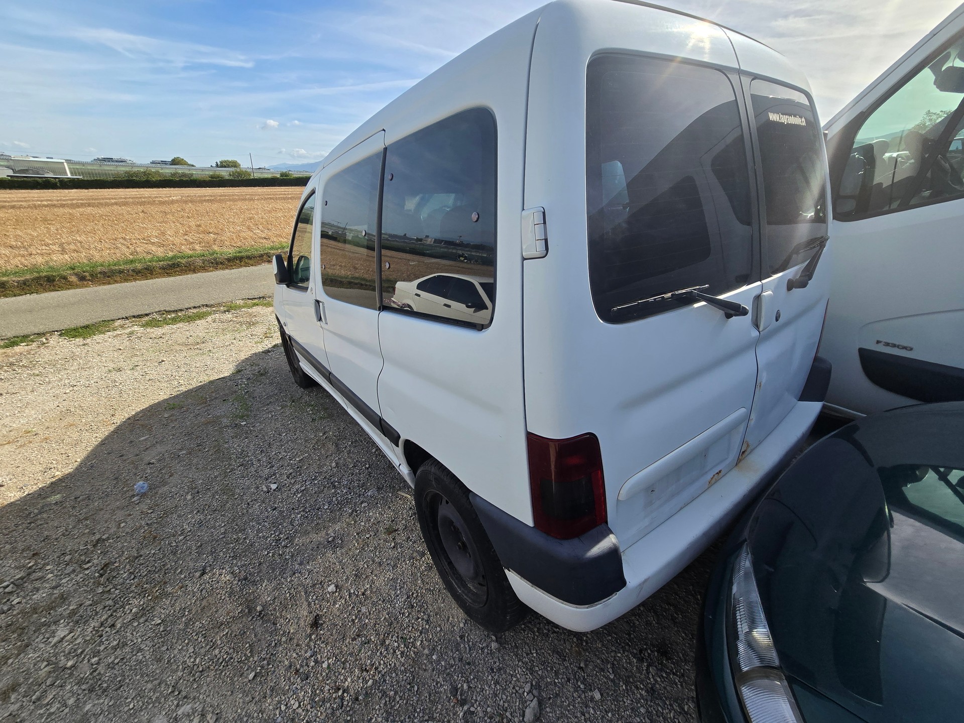 PEUGEOT Partner 2.0 HDI Quiksilver-image-4