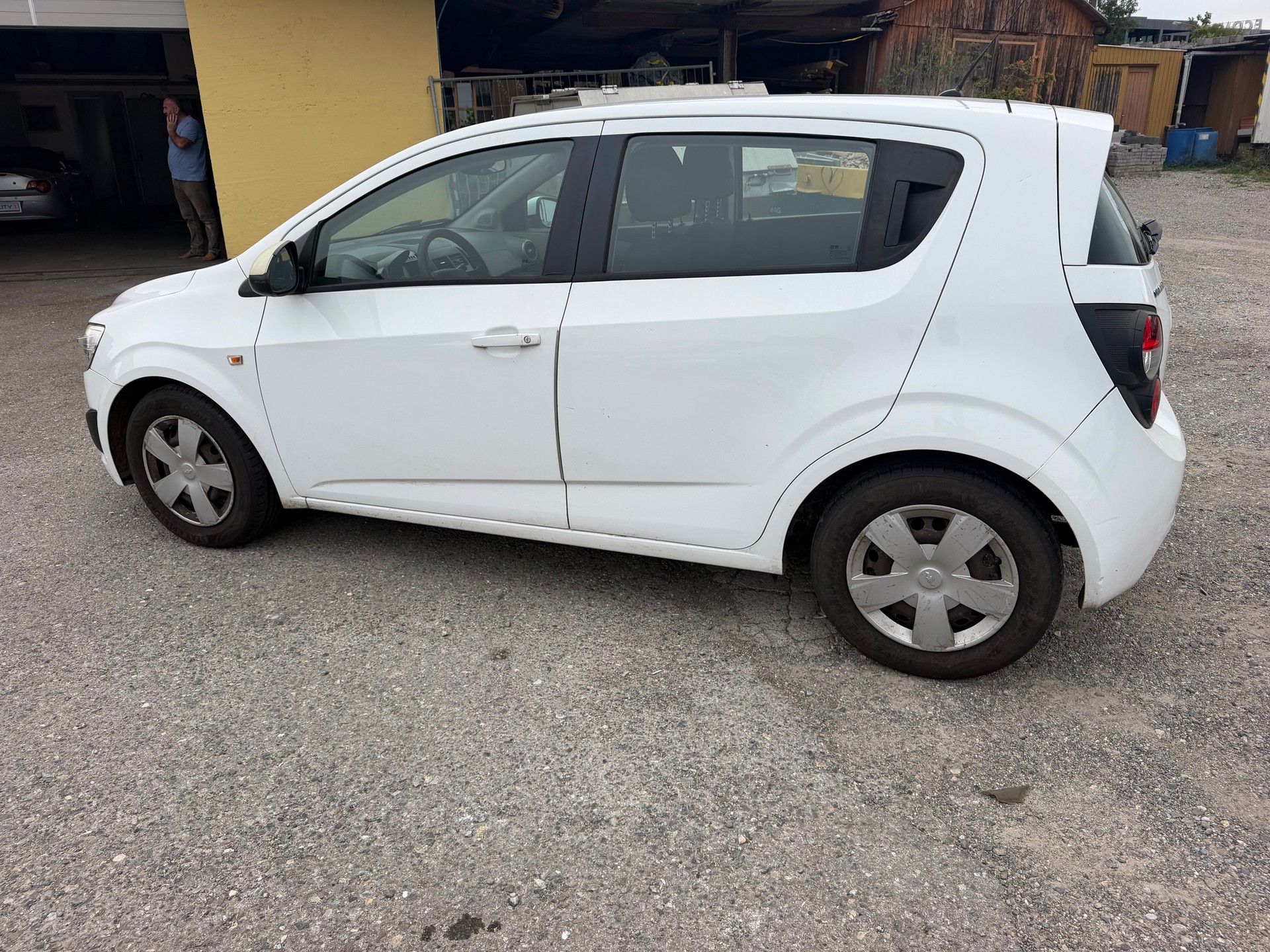 CHEVROLET Aveo 1.2 LS-image-5