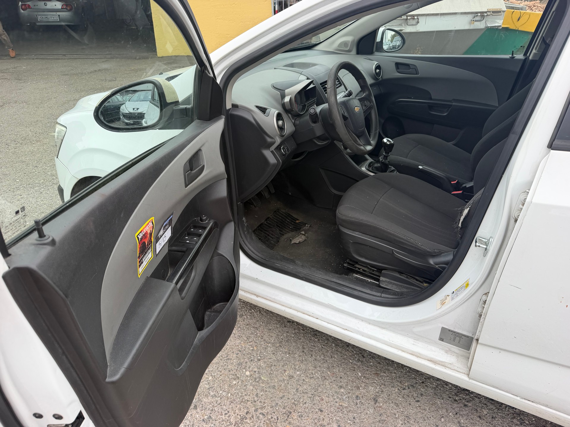 CHEVROLET Aveo 1.2 LS-image-10