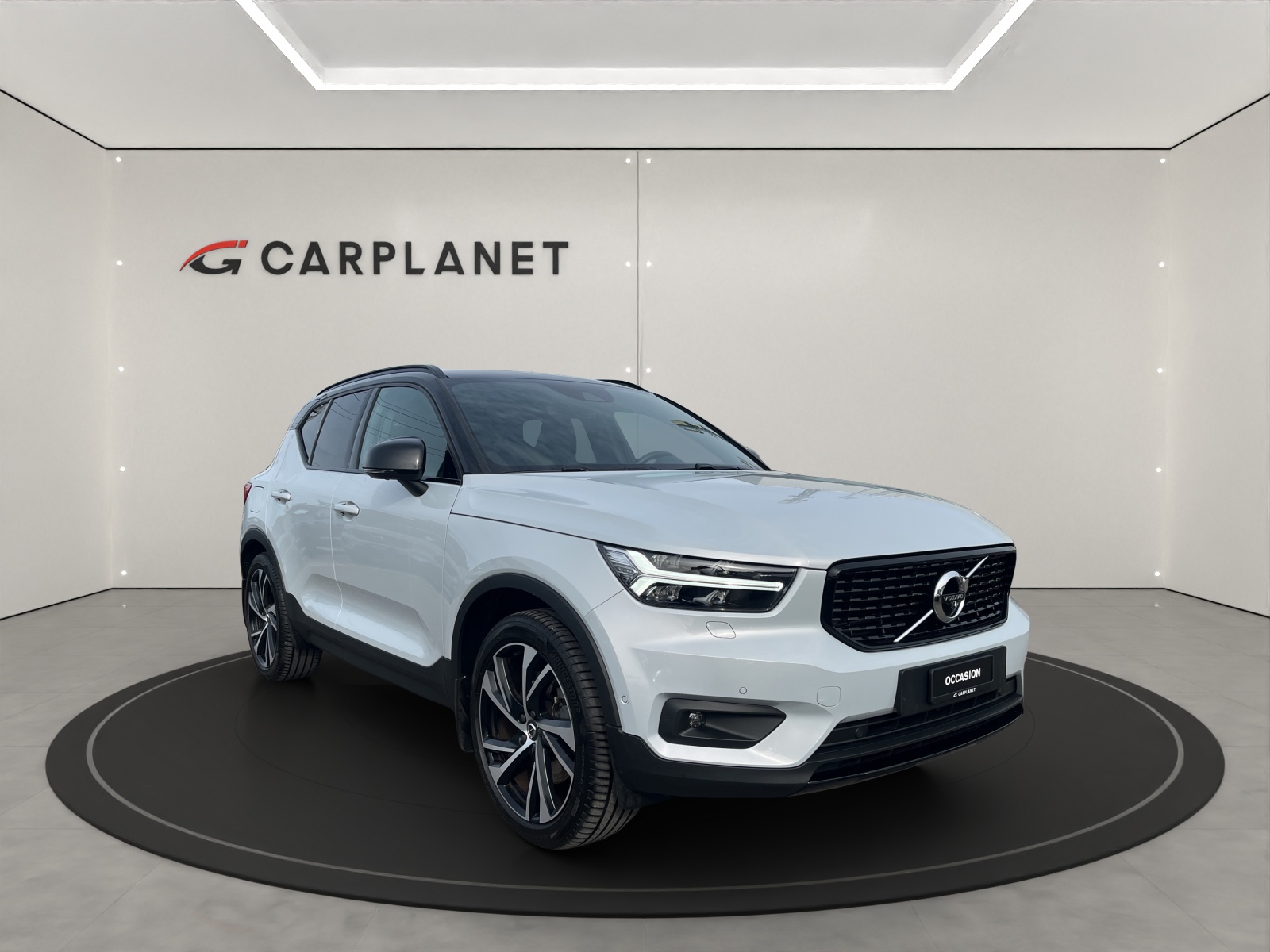 VOLVO XC40 1.5 T5 PiH R-Design-image-5