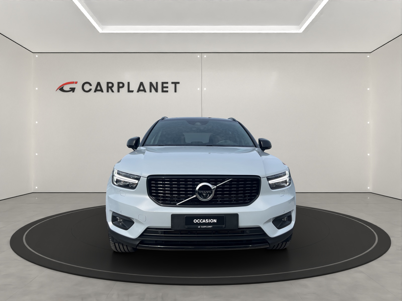 VOLVO XC40 1.5 T5 PiH R-Design-image-6