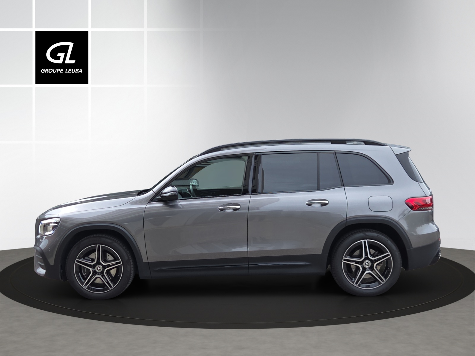 MERCEDES-BENZ GLB 250 4Matic AMG Line 8G-Tronic-image-2
