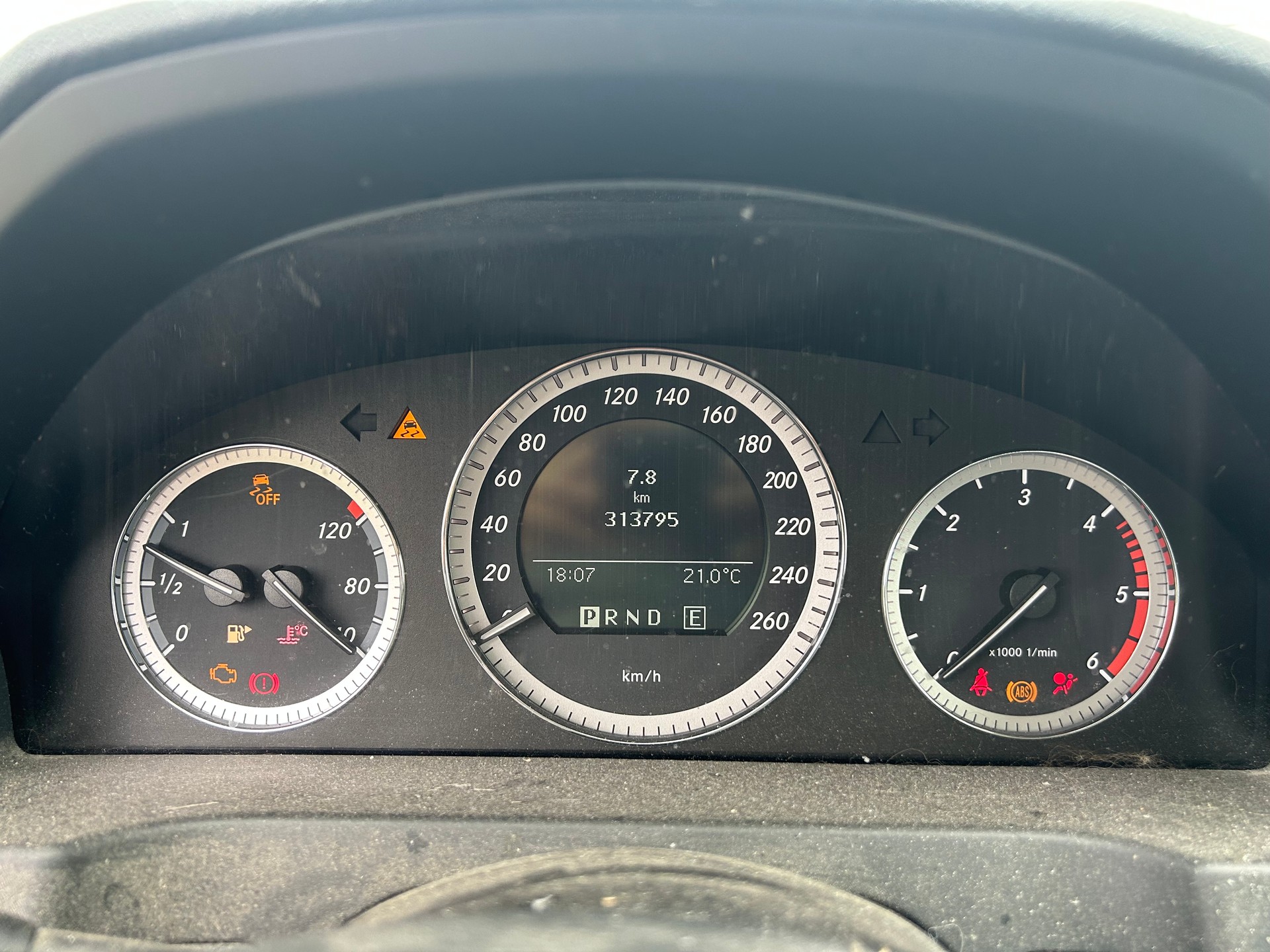 MERCEDES-BENZ C 250 CDI Blue Efficiency 4Matic 7G-Tronic-image-8
