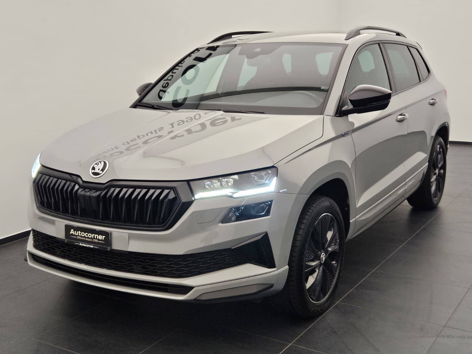 SKODA Karoq 2.0 TSI SportLine 4x4 DSG-showroom-element-2