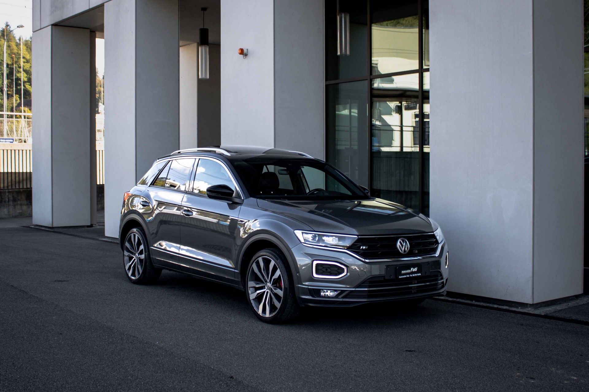 VW T-Roc 1.5 TSI EVO R Line Sport DSG-image-4