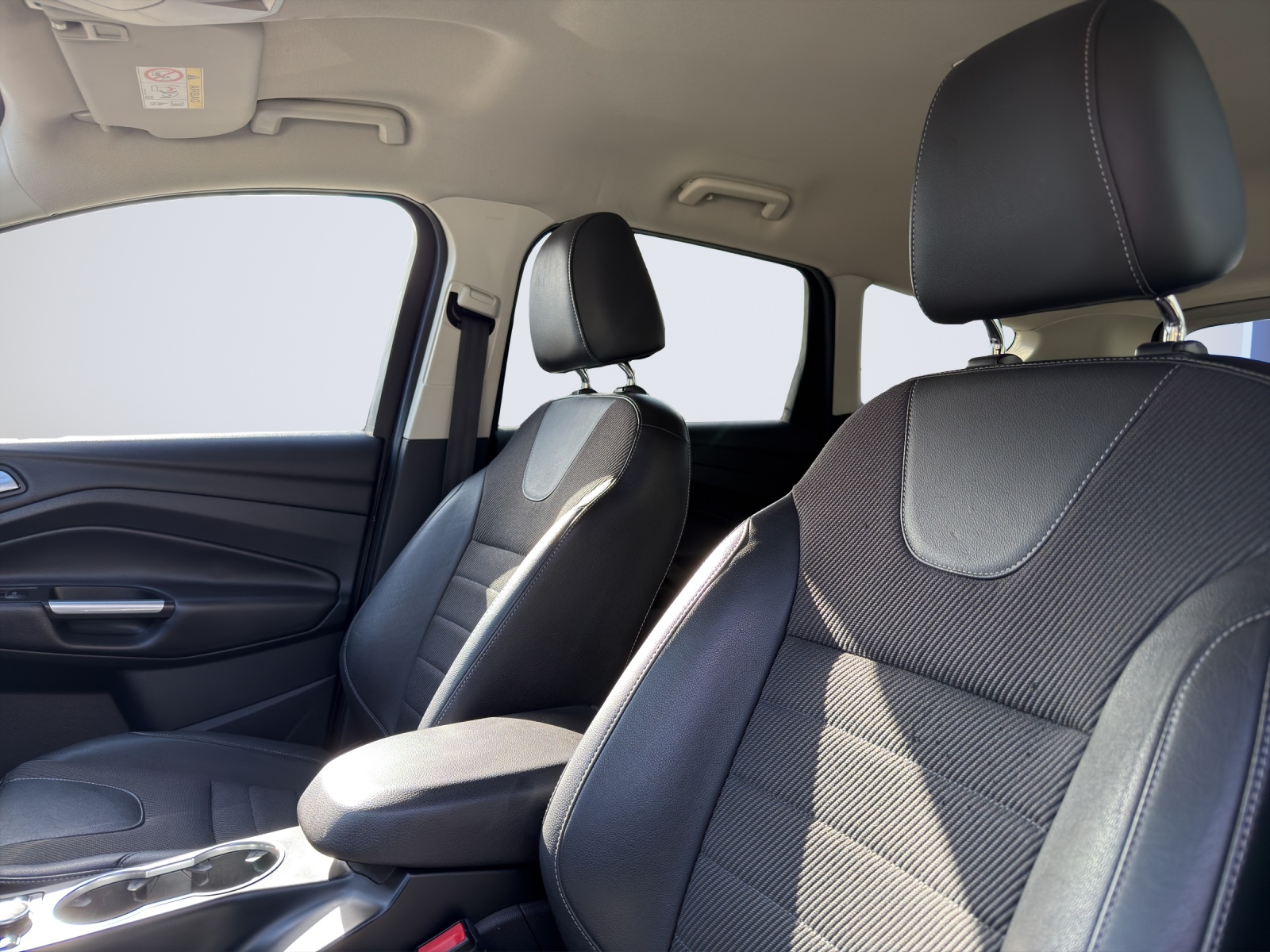 FORD Kuga 2.0 TDCi 180 Titanium S FPS-image-9
