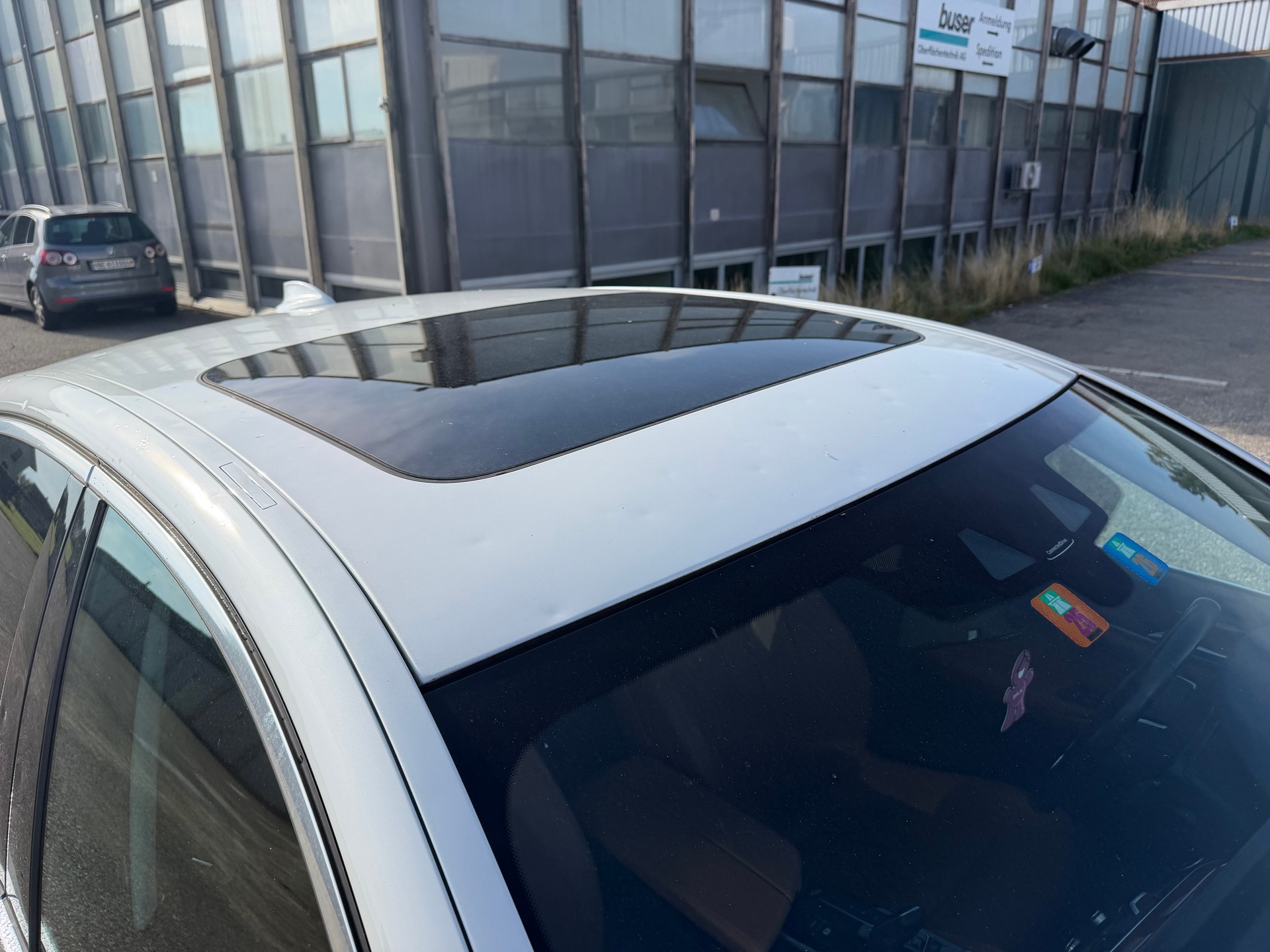 BMW 530e xDrive Luxury Line Steptronic-image-9