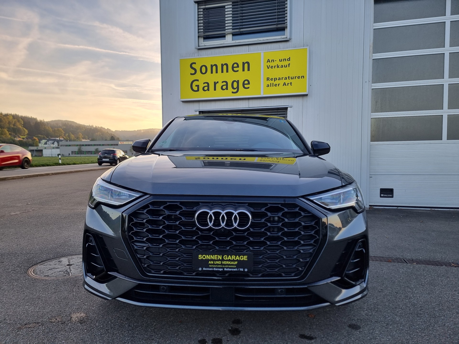 AUDI Q3 Sportback 35 TFSI S line Attraction S-tronic-image-1
