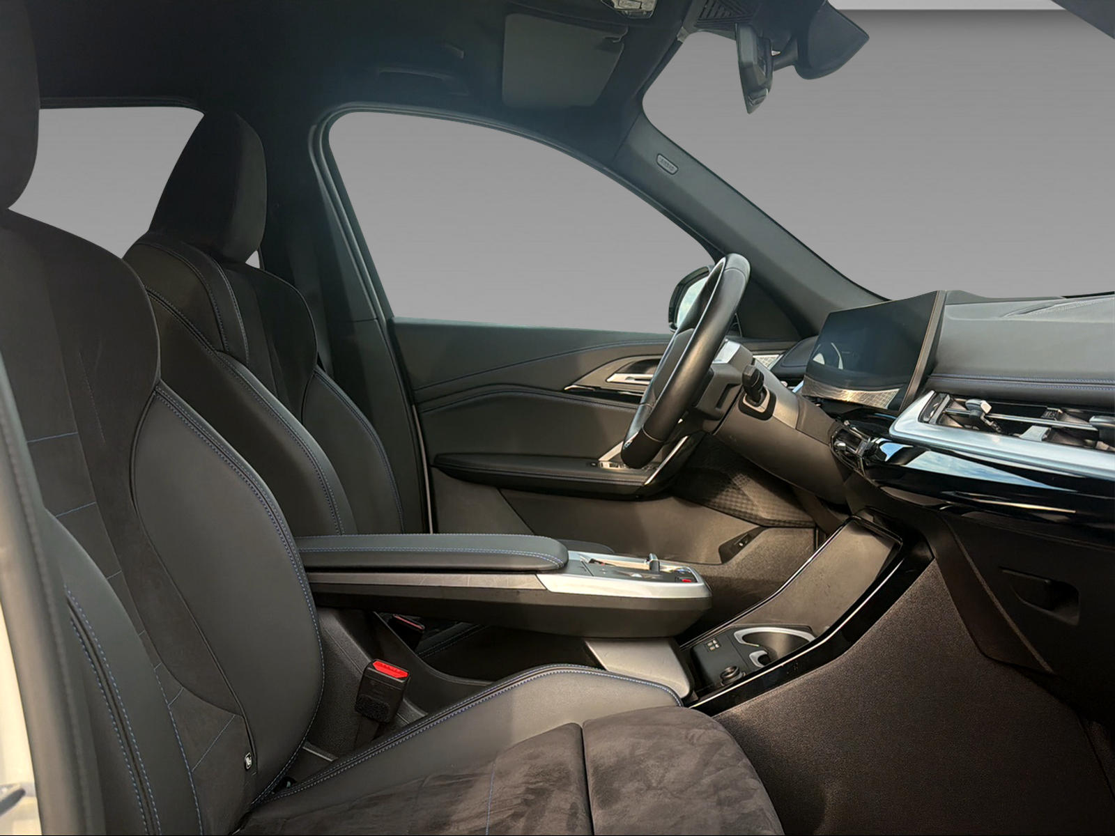 BMW iX1 30 xDrive M Sport-image-21