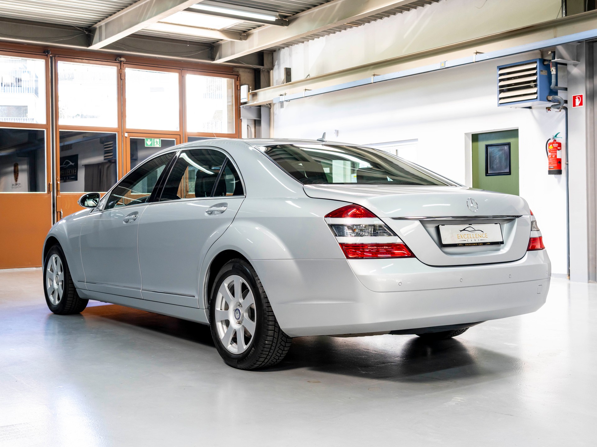 MERCEDES-BENZ S 350 L 7G-Tronic-image-7