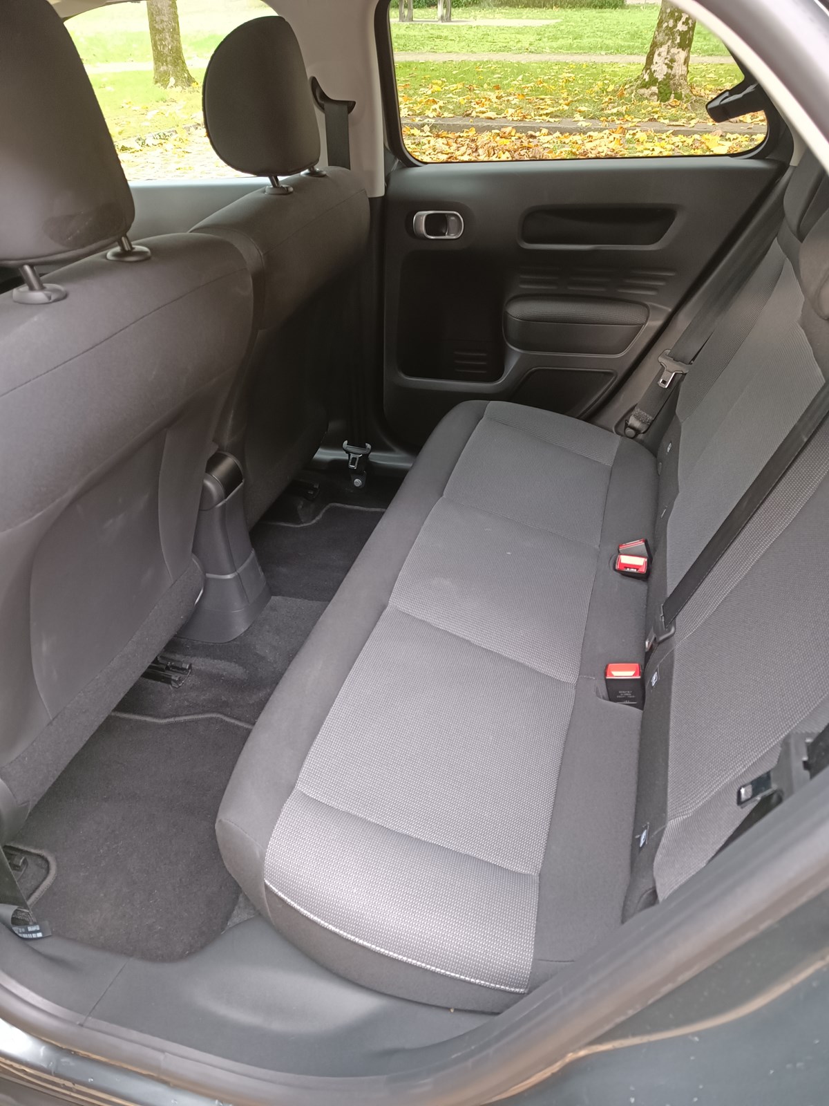 CITROEN C4 Cactus 1.2 e-THP Shine Edition-image-4