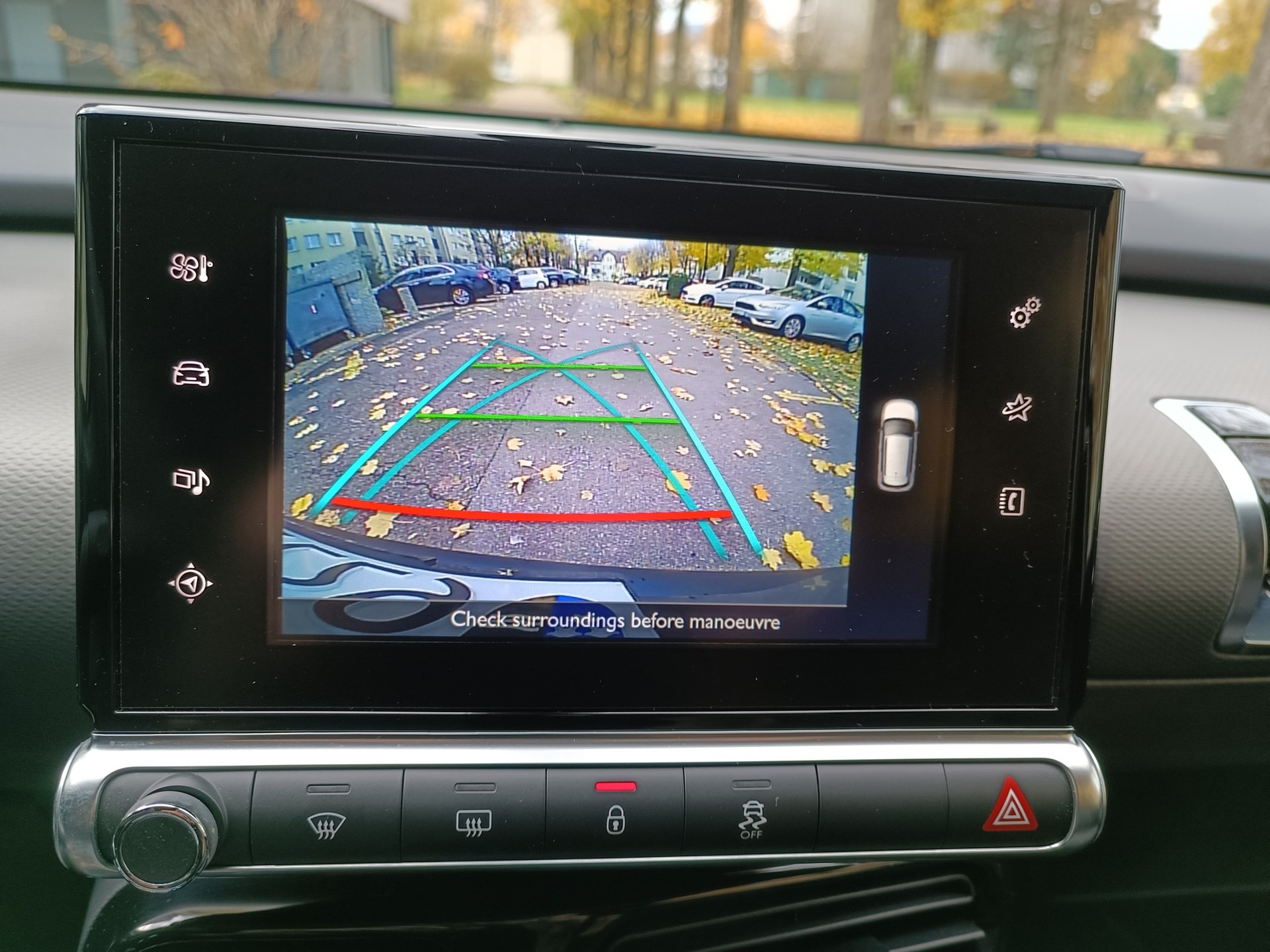 CITROEN C4 Cactus 1.2 e-THP Shine Edition-image-5
