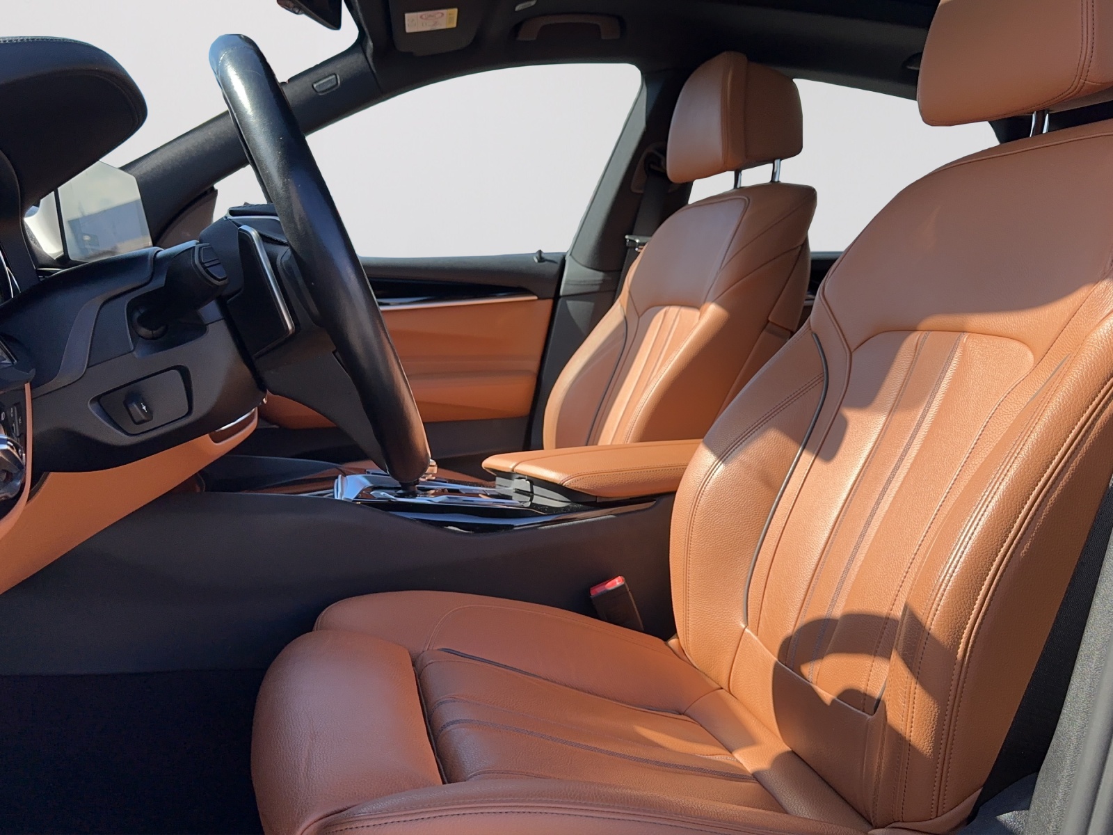 BMW 640i GT xDrive Sport Line Steptronic-image-10
