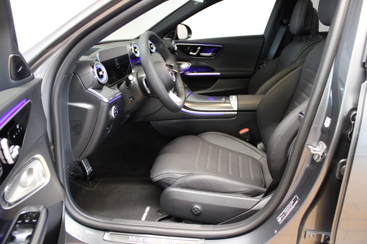 MERCEDES-BENZ C 400 e 4Matic AMG Line-image-7