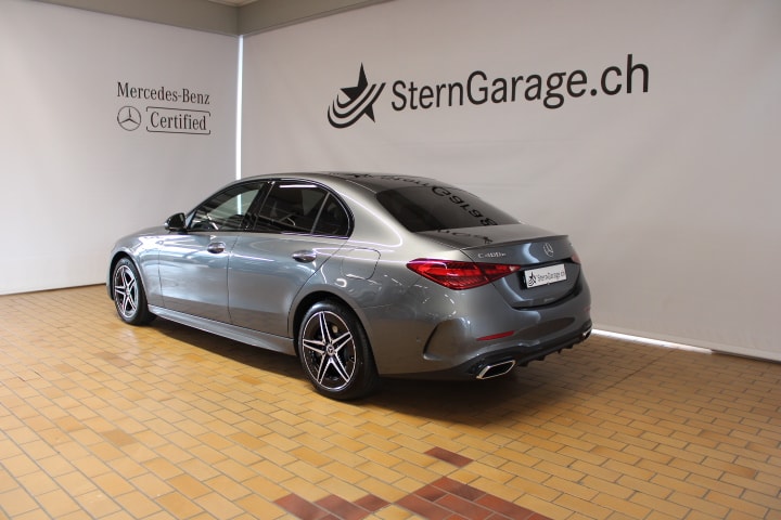 MERCEDES-BENZ C 400 e 4Matic AMG Line-image-2