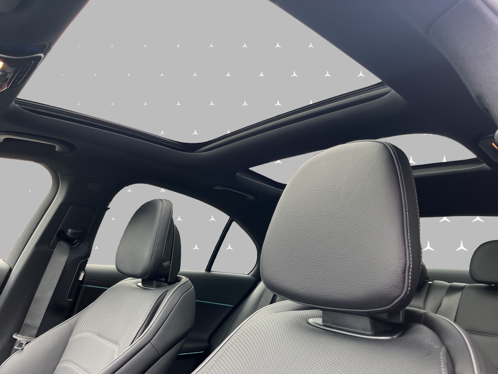 MERCEDES-BENZ E 220 d 4Matic 9G-Tronic-image-9