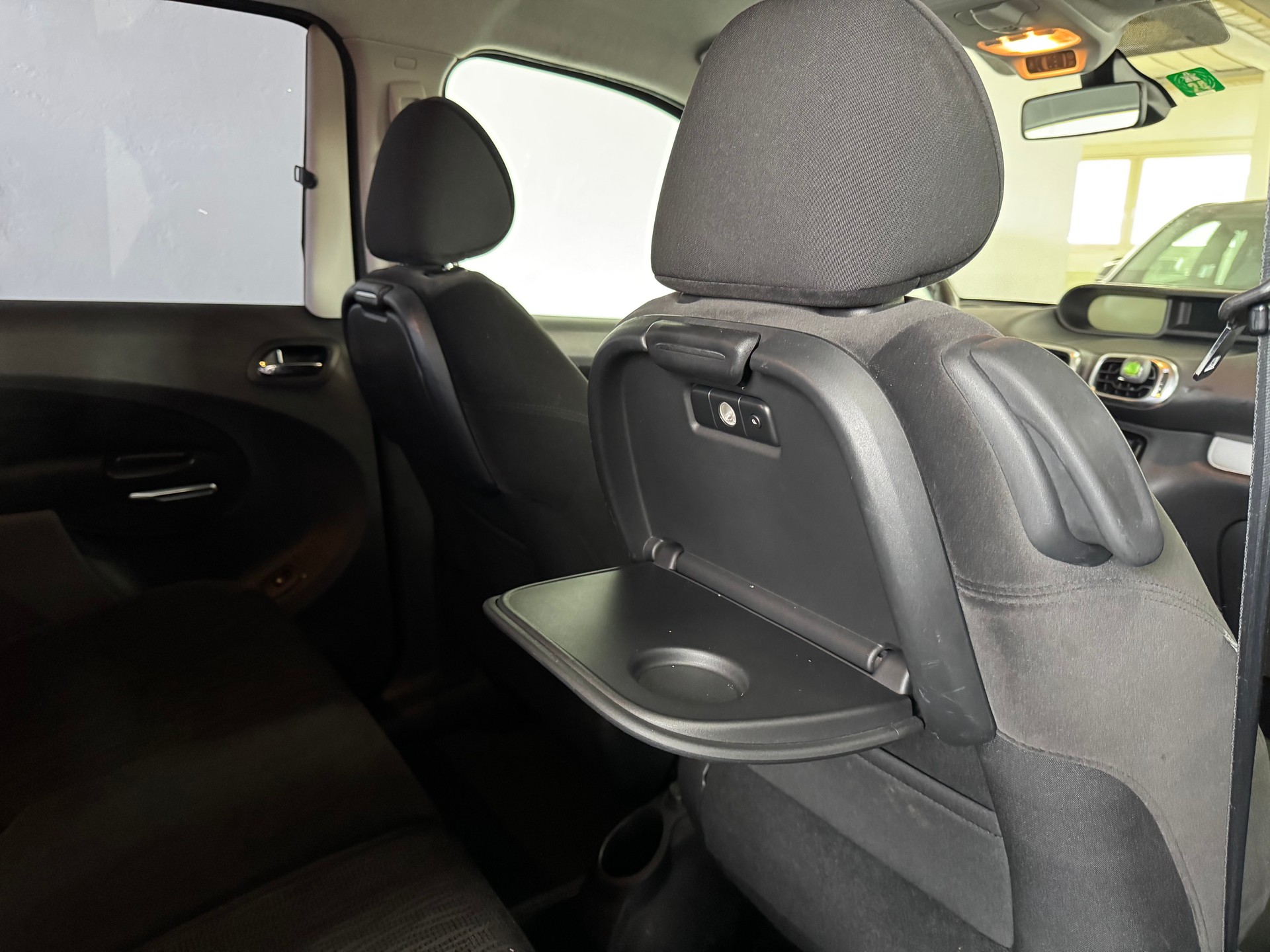 CITROEN C3 Picasso 1.6i 16V Exclusive-image-18