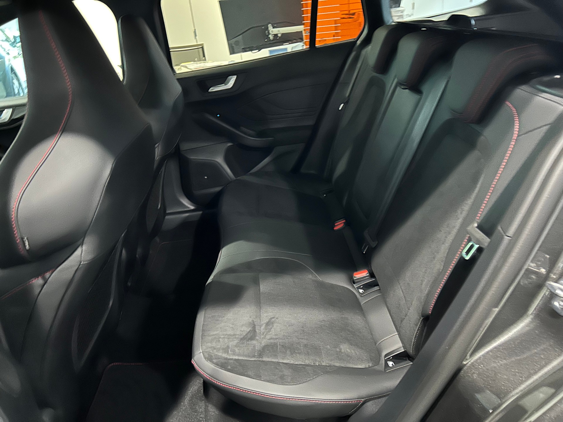 FORD Focus 2.3 ST X Automat-image-10