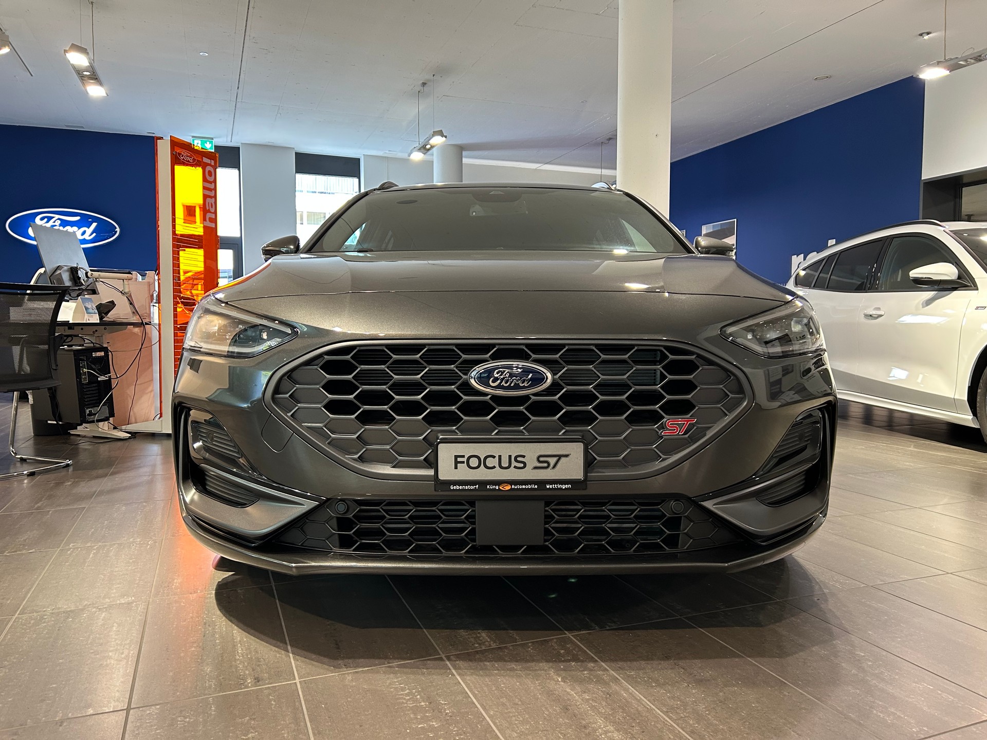 FORD Focus 2.3 ST X Automat-image-1