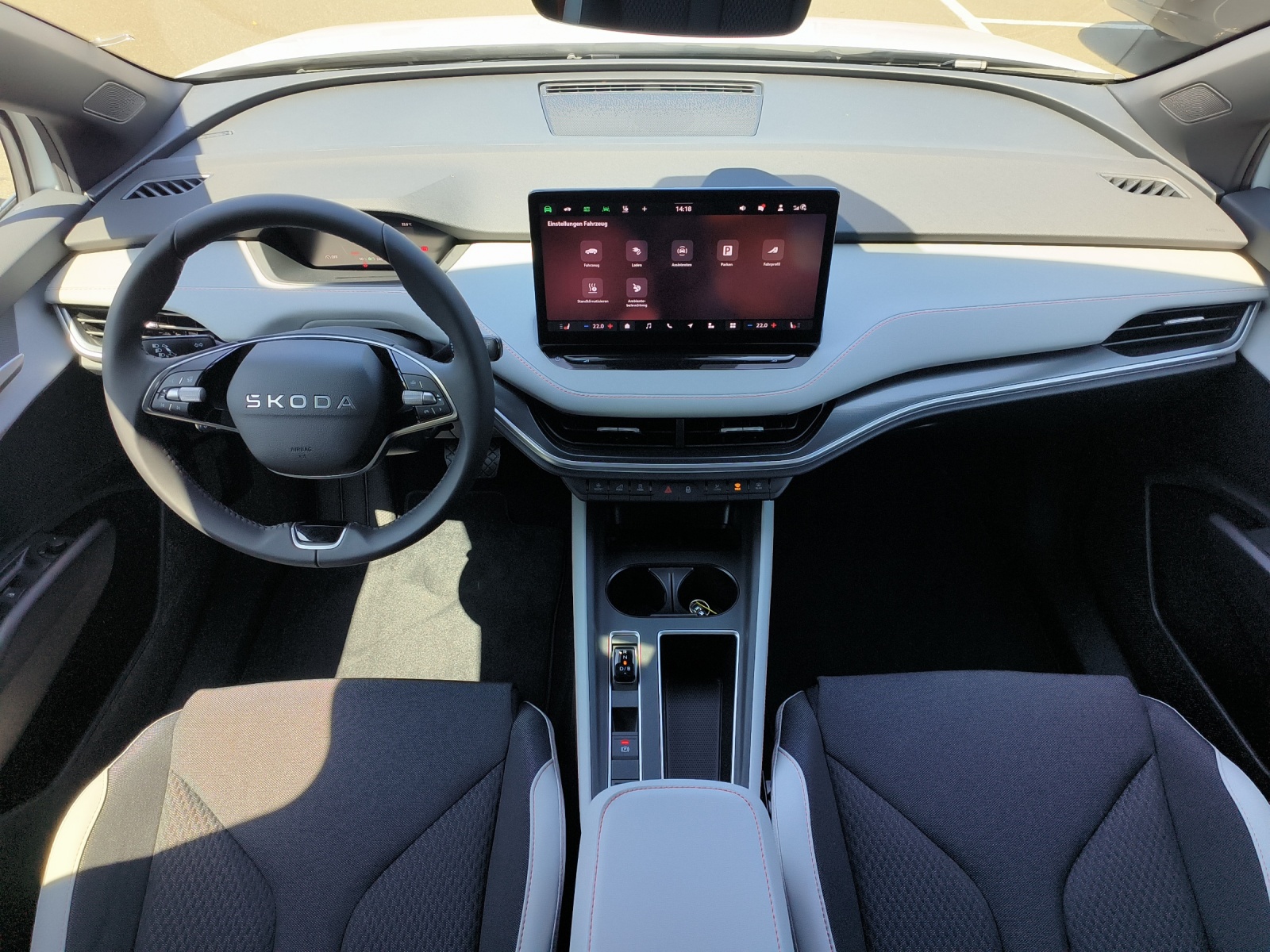 SKODA Elroq 85-image-7