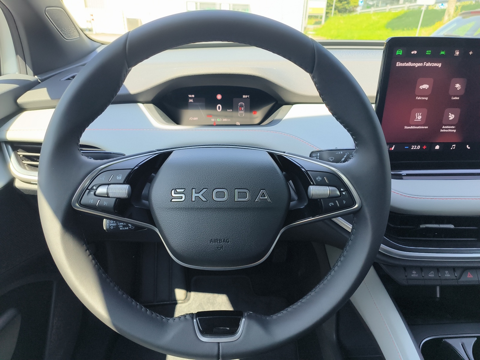 SKODA Elroq 85-image-6