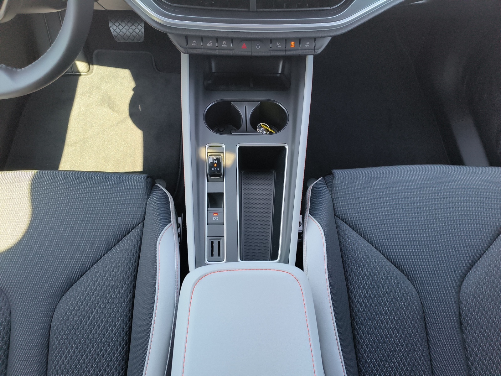 SKODA Elroq 85-image-11