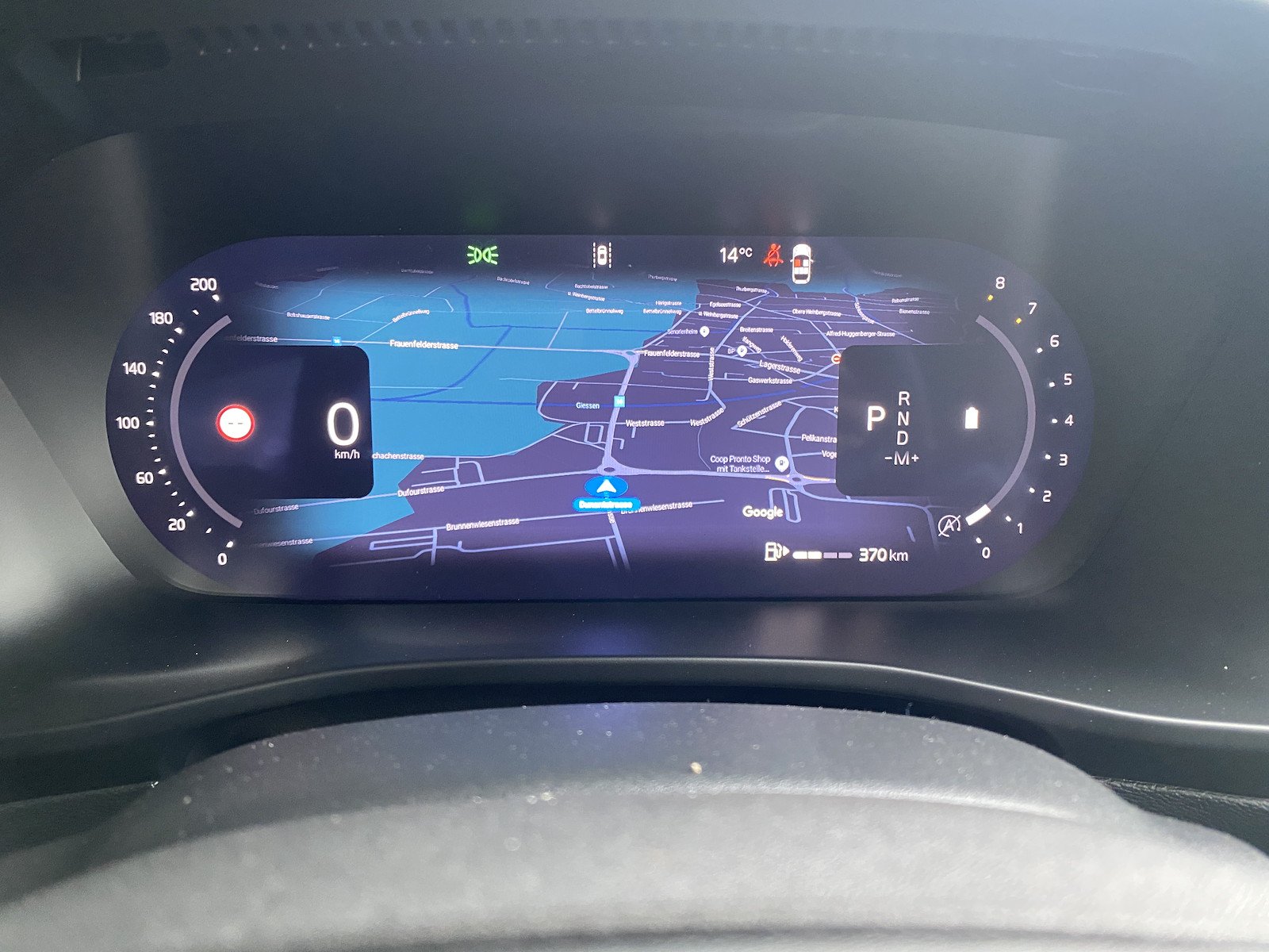 VOLVO XC40 2.0 B3 MH XCITE-image-11