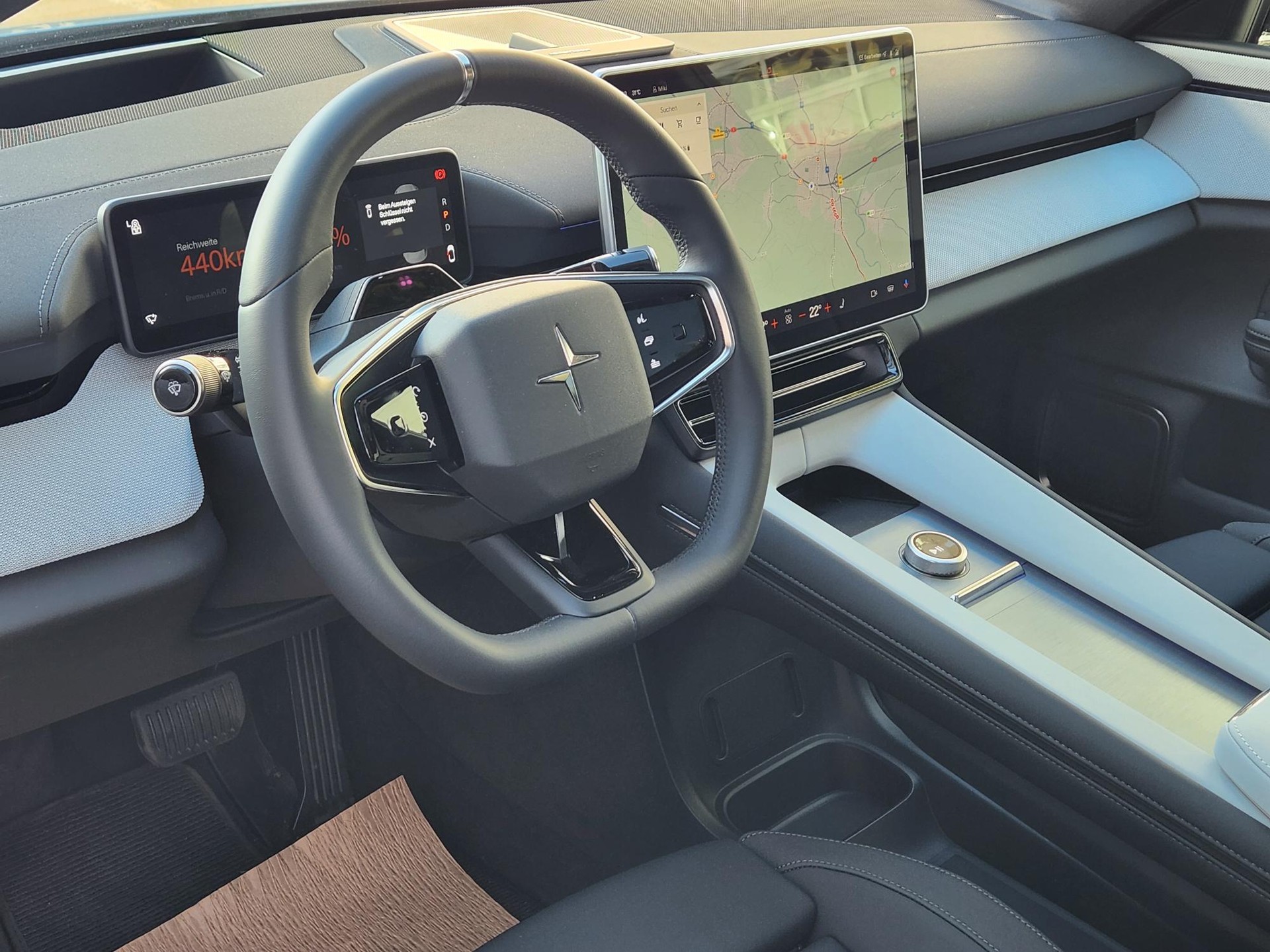 POLESTAR Polestar 4 Long Range Single 100kWh ** GRATIS SERVICE -PILOT PAKET -21 ZOLL -PANORAMA -ASSIS.PAKET -GARANTIE BIS 04.2032-image-7