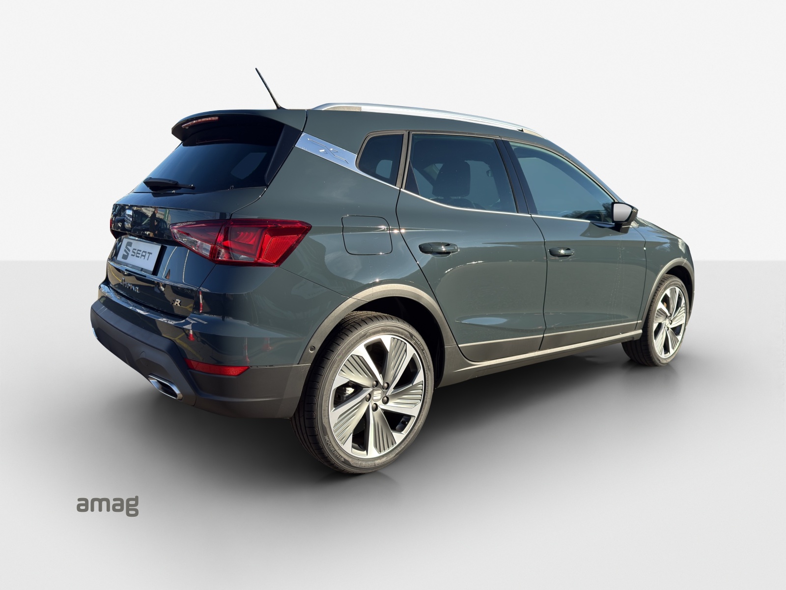 SEAT Arona 1.5 Eco TSI FR DSG-image-4