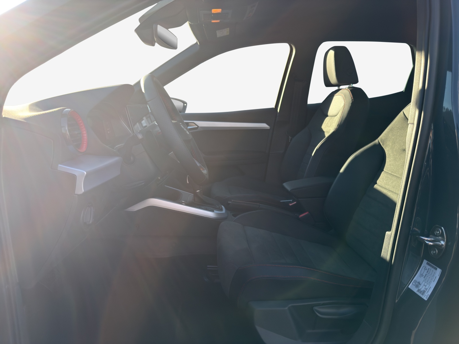 SEAT Arona 1.5 Eco TSI FR DSG-image-7