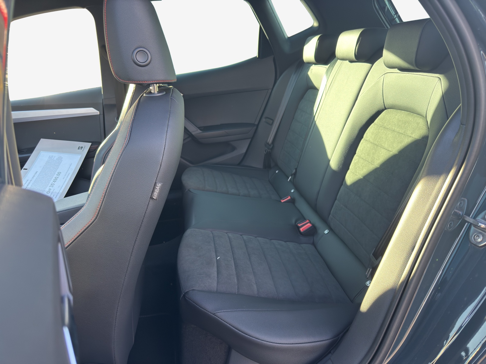 SEAT Arona 1.5 Eco TSI FR DSG-image-11