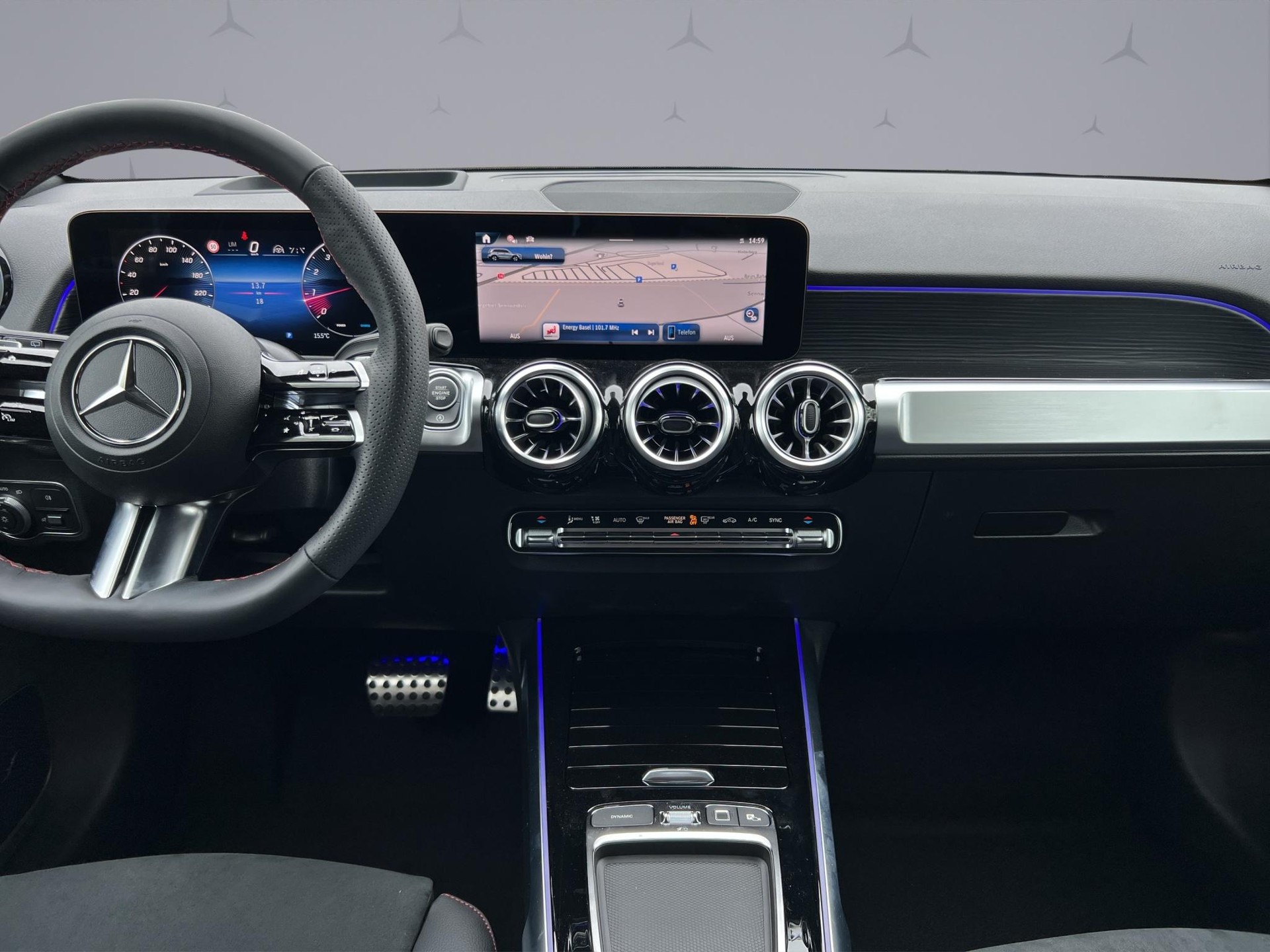MERCEDES-BENZ GLB 250 AMG Line 4matic-image-11