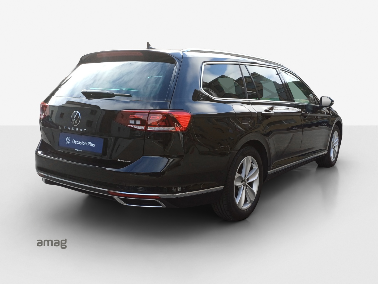 VW Passat 2.0 TDI BMT Elegance 4Motion DSG-image-4