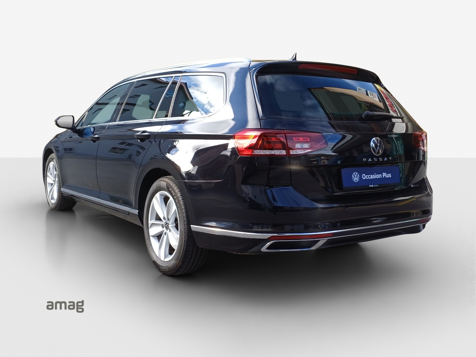 VW Passat 2.0 TDI BMT Elegance 4Motion DSG-showroom-element-2