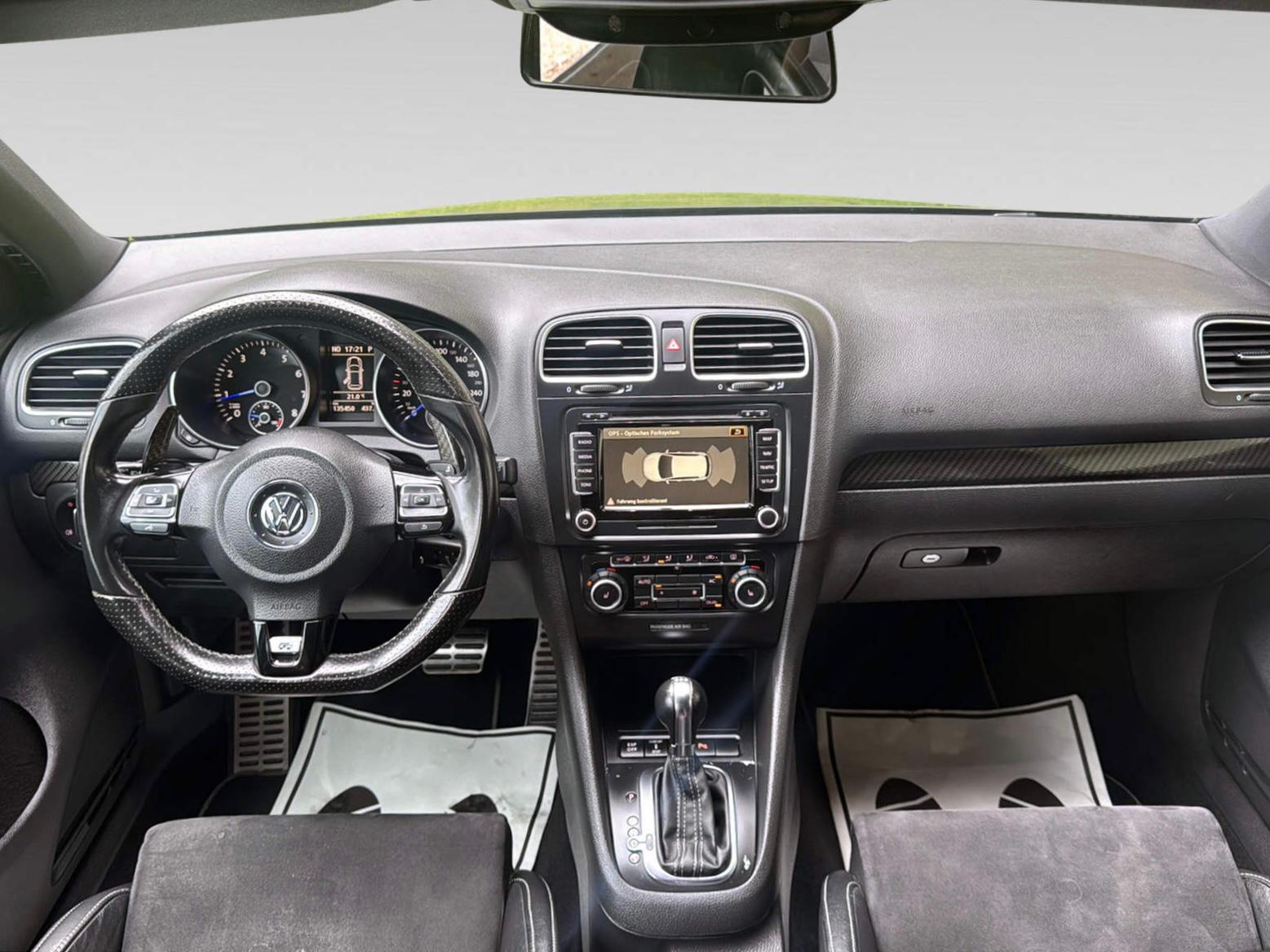 VW Golf 6 R-image-3